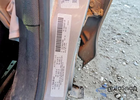 2016 Chrysler 200 Limited z USA, uszkodzony, nr VIN 1C3CCCAB4GN159904